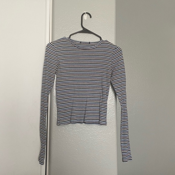 Brandy Melville Tops - Brandy Melville long sleeve